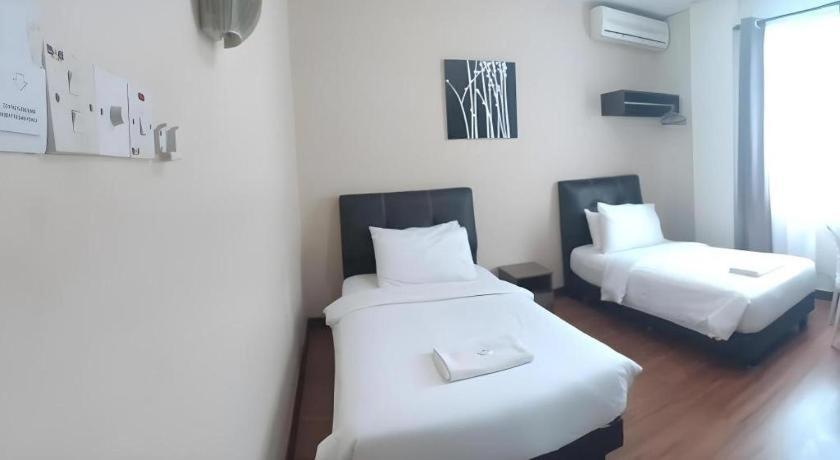 Hotel Seri Pauh George Town Buitenkant foto
