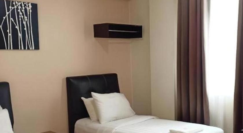 Hotel Seri Pauh George Town Buitenkant foto