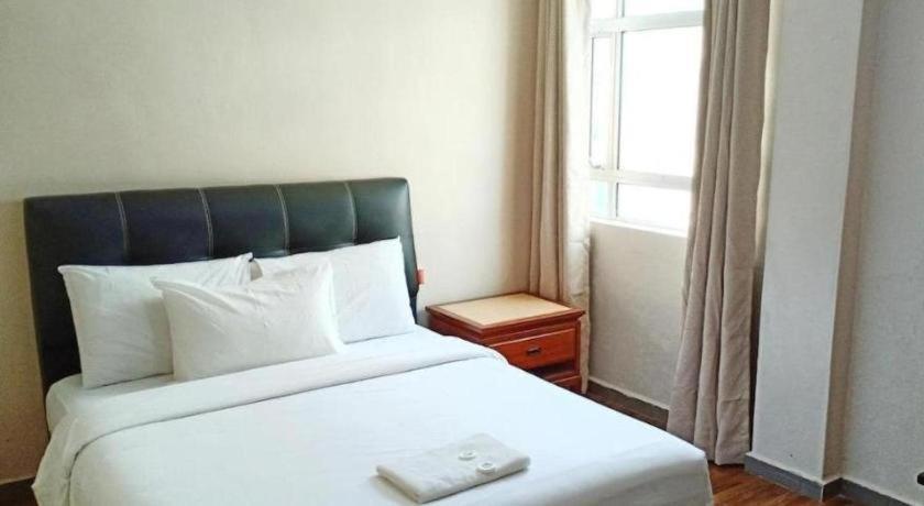 Hotel Seri Pauh George Town Buitenkant foto